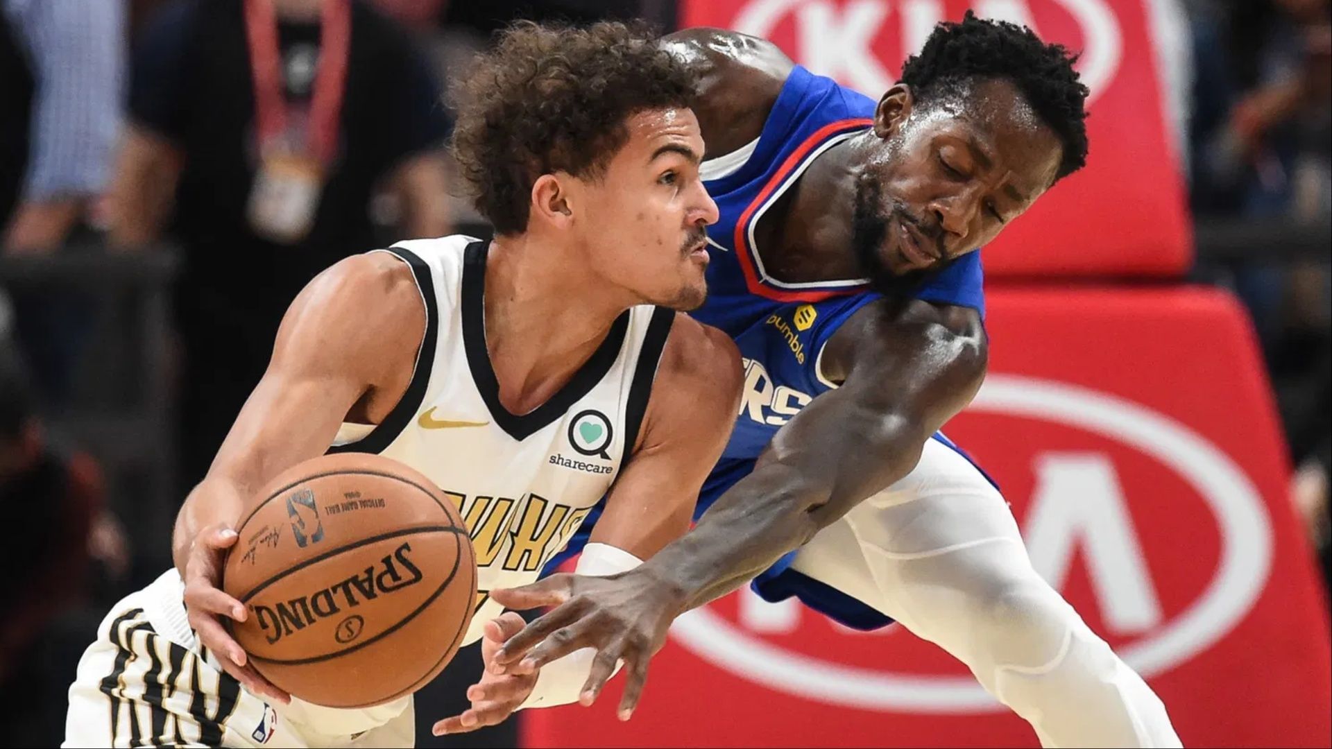 Patrick Beverley fuels beef with Trae Young by taking savage shot at Atlanta Falcons. (Photo: IMAGN)