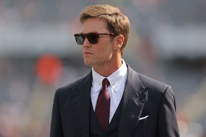 49ers legend Steve Young seemingly hints Tom Brady's GOAT status could be in jeopardy due to one AFC QB, and it's not Patrick Mahomes