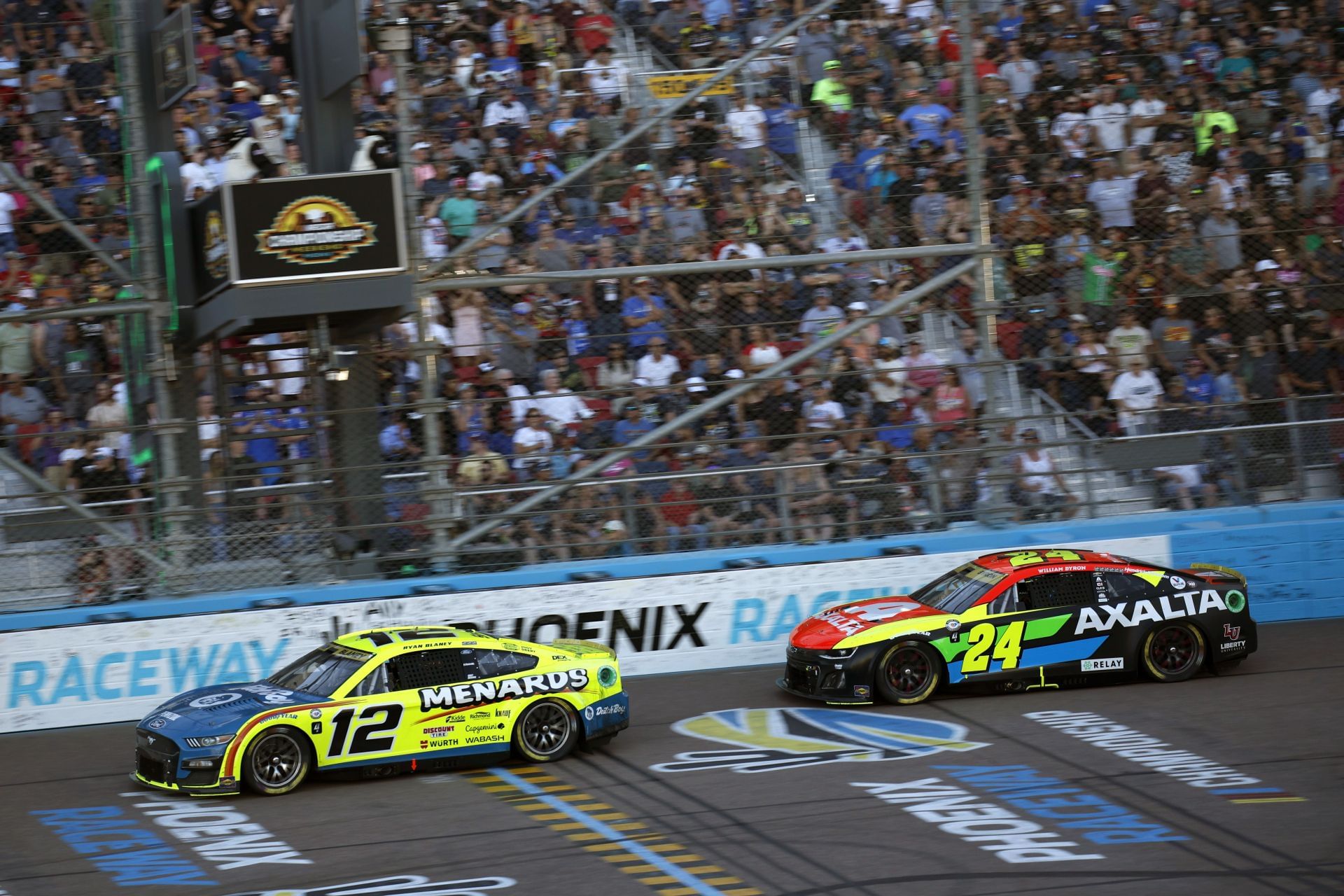 Ryan Blaney (12) and William Byron (24) during the 2023 NASCAR Championship race. Source: Getty