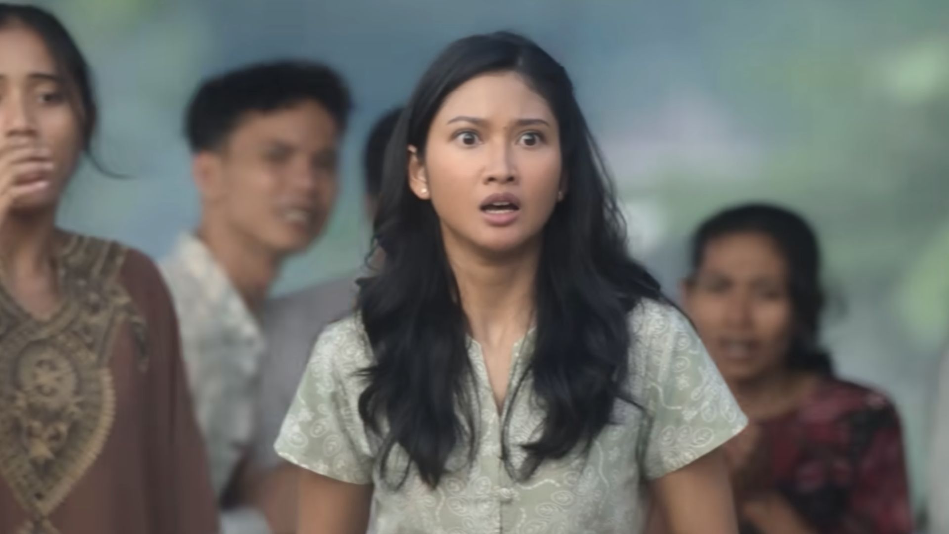 A still from the film&#039;s trailer (Image via YouTube/Netflix)
