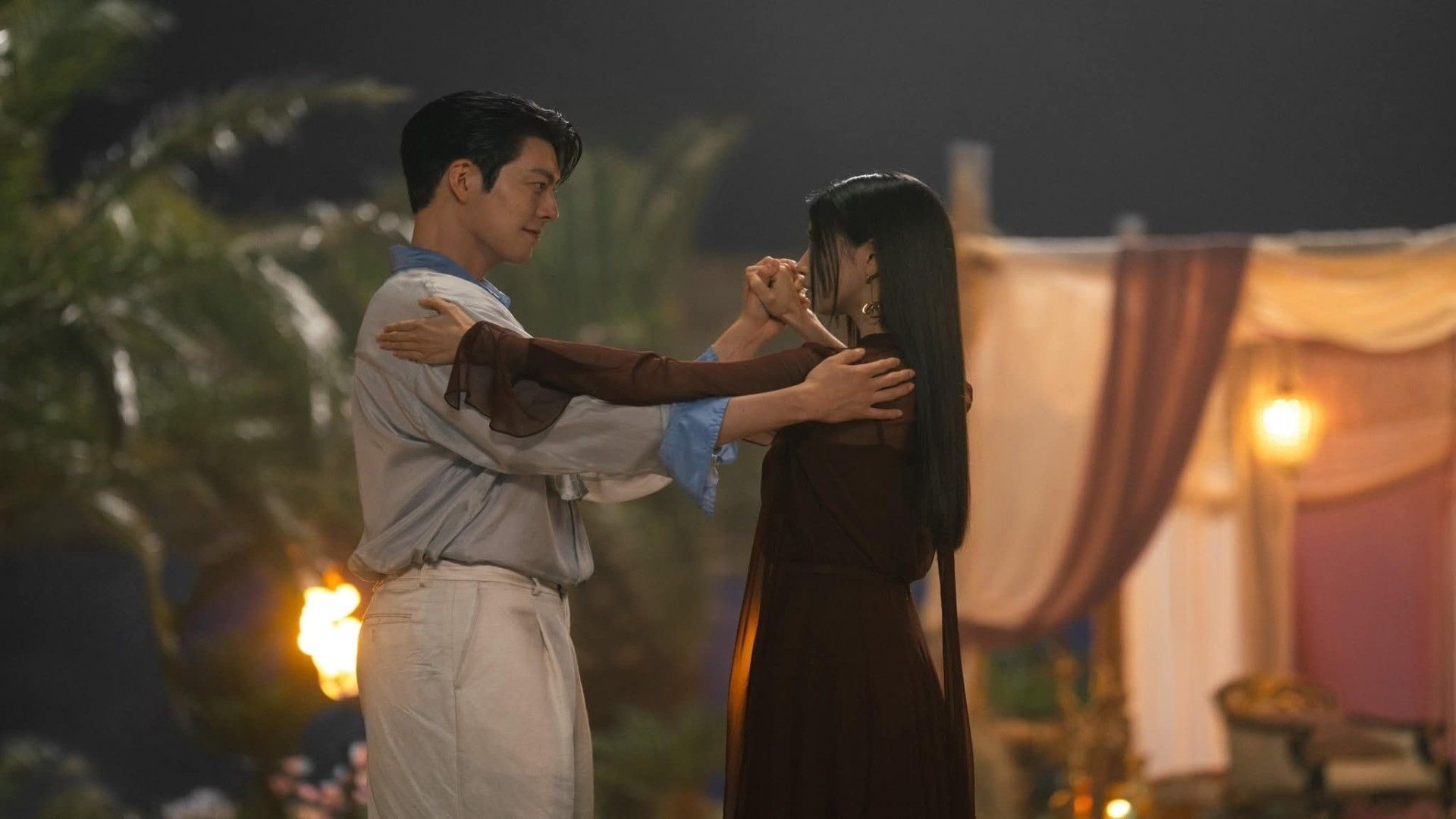 Still from Genie, Make A Wish (Image via Netflix)