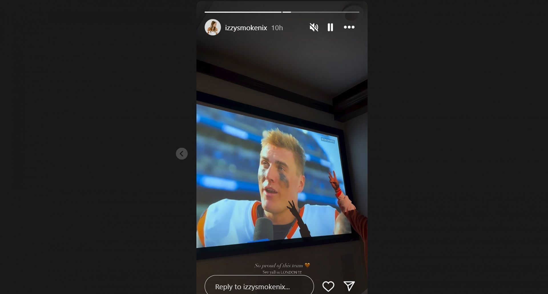 Bo Nix&#039;s wife Izzy beams in pride /@izzysmokenix