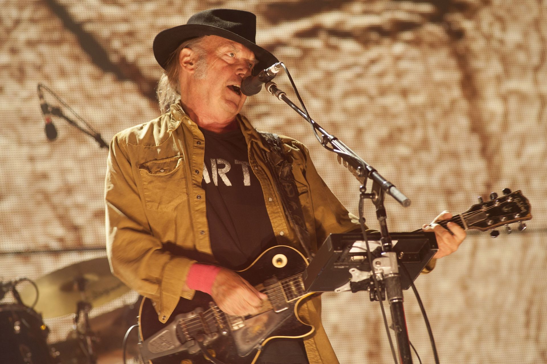 Neil Young At Farm Aid 2015 - Source: Getty