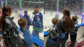 Evander Kane's fiancee Mara cheers on beau during Canucks vs. Oilers pre-season tilt