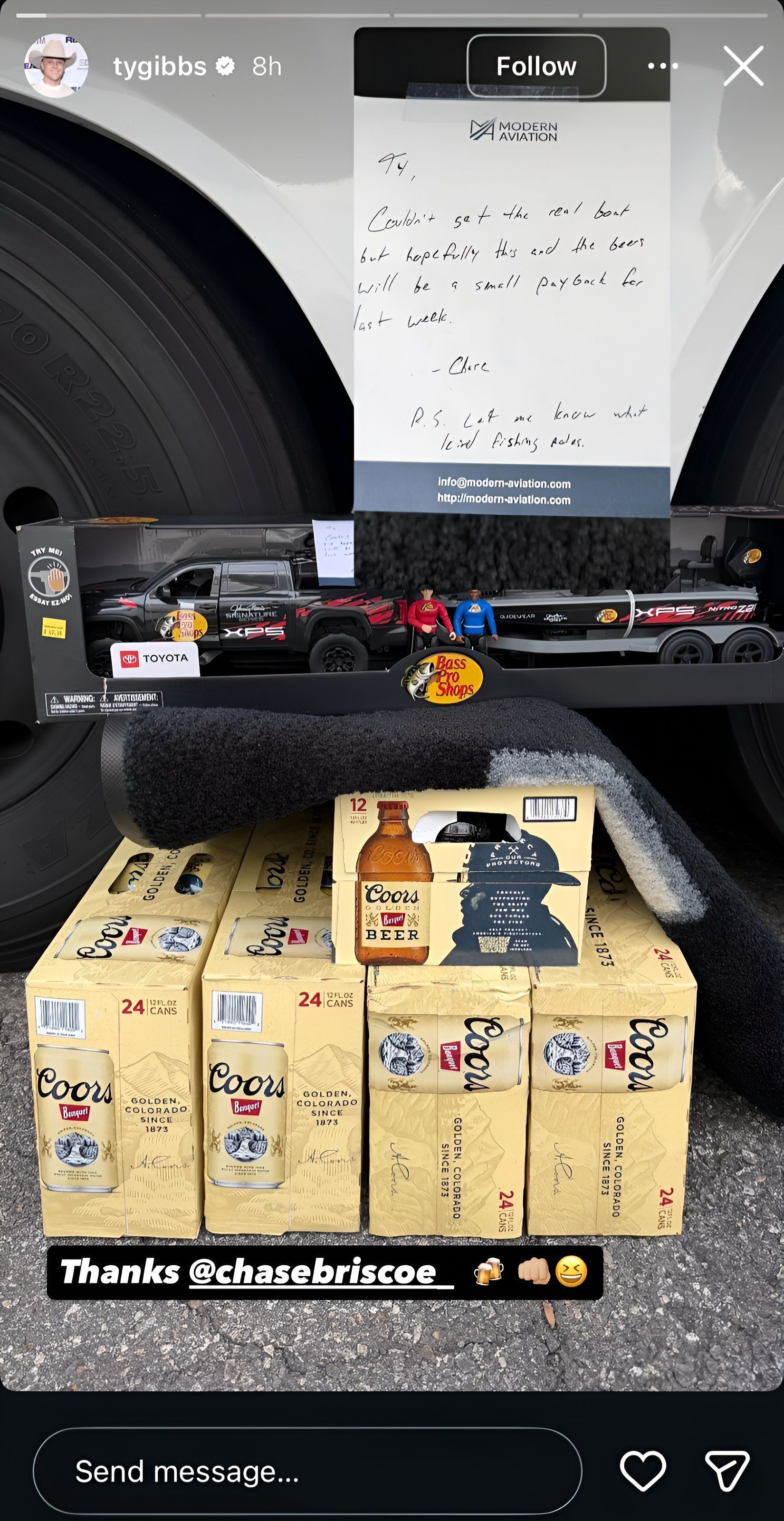 Chase Briscoe sent a beer and model boat to his teammate (Source: @tygibbs via Instagram)