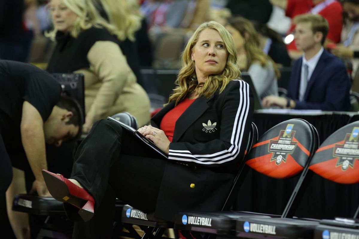 "A lot of coaches are scared" - Dani Busboom Kelly gets real about special strategy that led to Nebraska Volleyball's dominance in the season