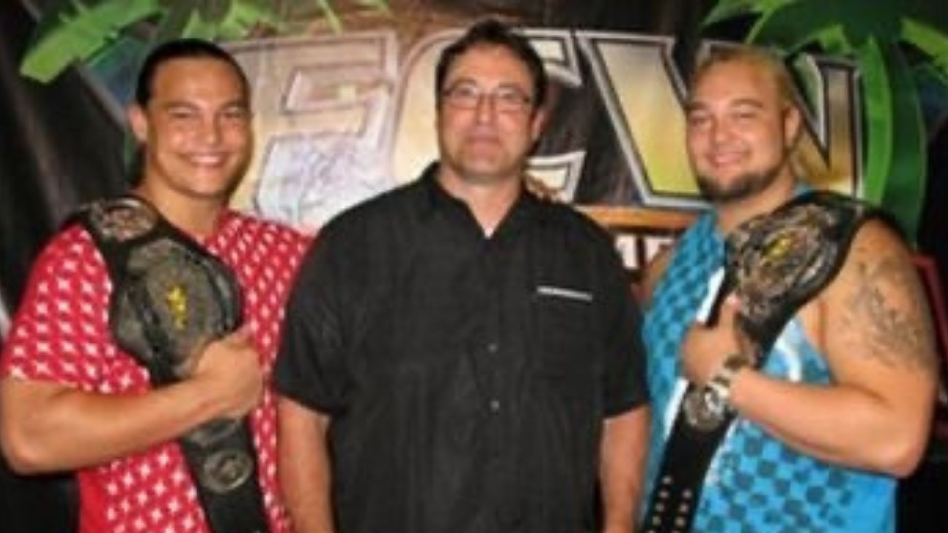 Mike Rotunda with his sons, Taylor and Windham! [Image credit: Mike Rotunda