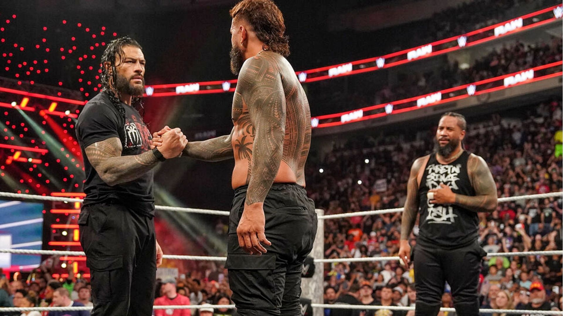 Roman Reigns, Jey Uso, Jimmy Uso