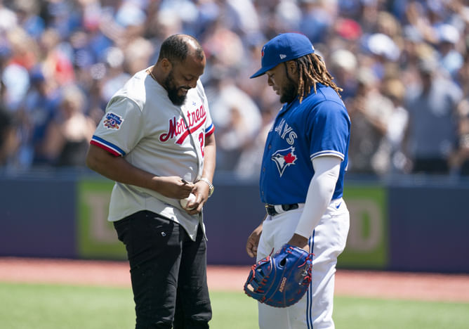 "Clean up everything for Sir Vladimir Guerrero" - Blue Jays fans thrilled after $500M star's MLB legend dad confirms World Series Game 1 appearance
