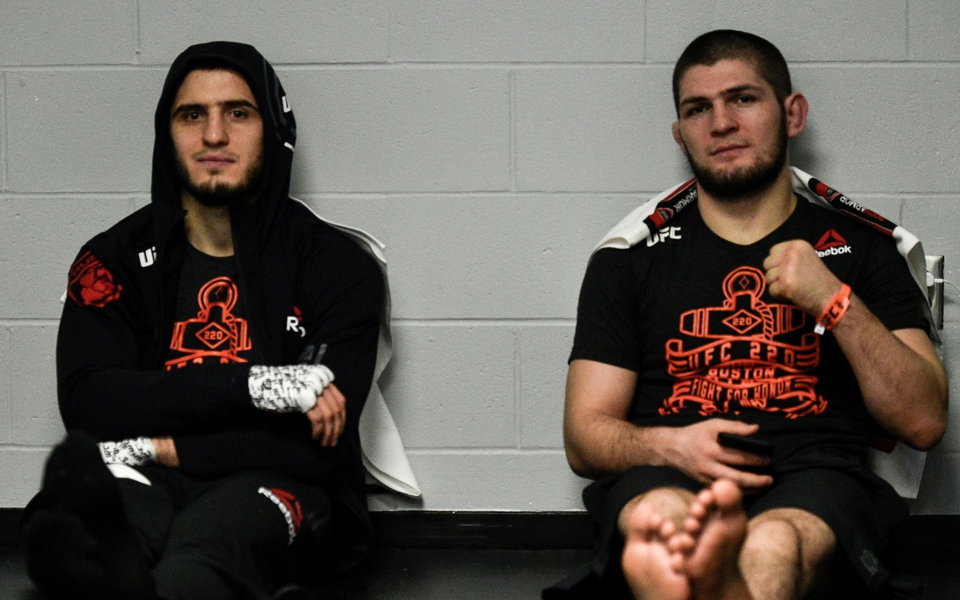 Islam Makhachev (left) and Khabib Nurmagomedov (right) resting backstage during UFC 220. [Image courtesy: Getty Images] 