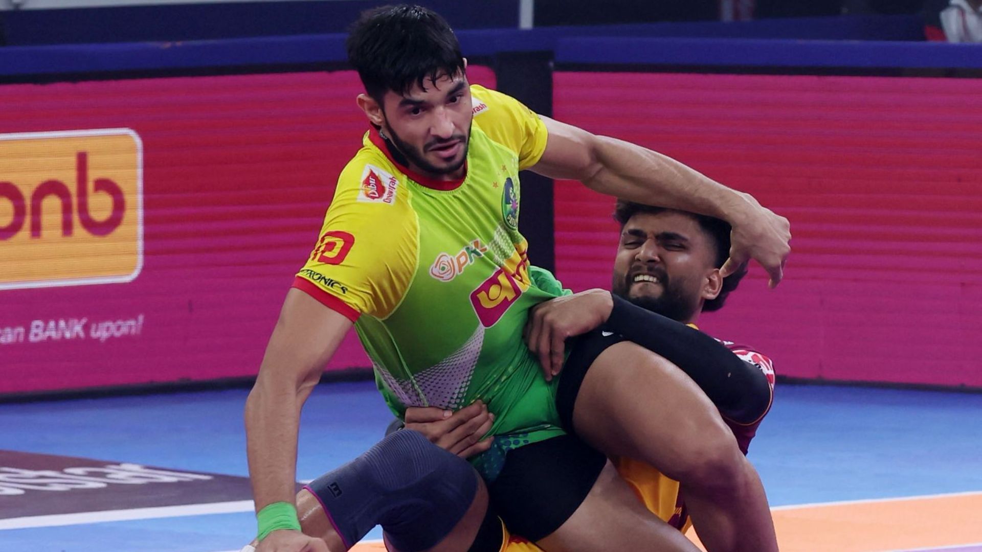 Ayan Lohchab in action (Image Credits: PKL)