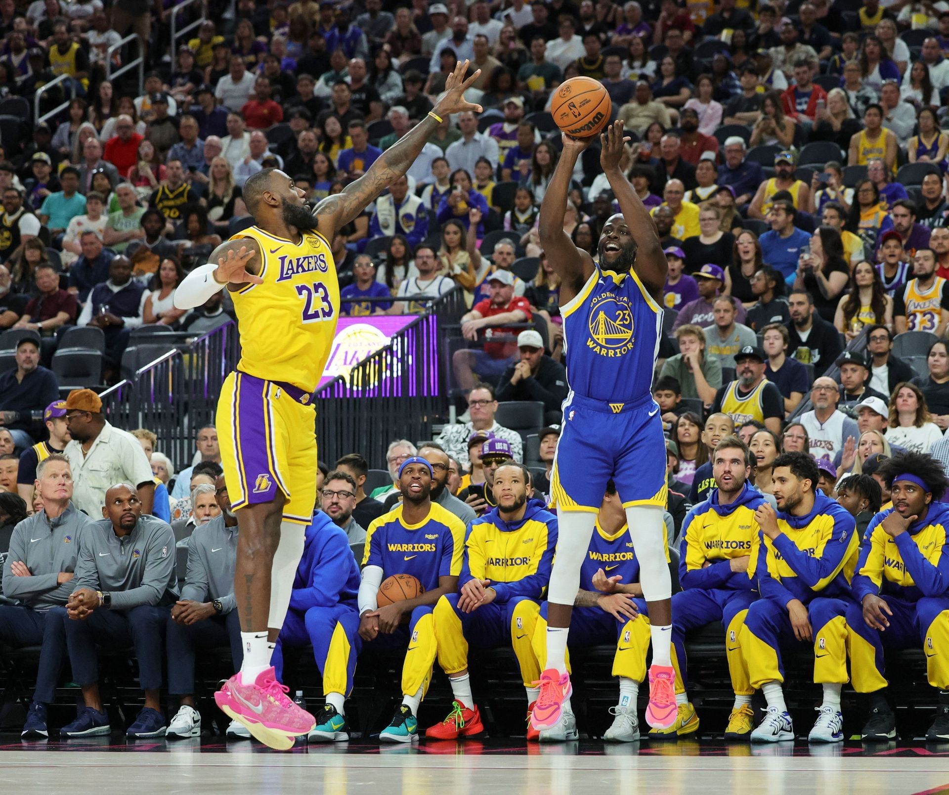 Golden State Warriors v Los Angeles Lakers - Source: Getty
