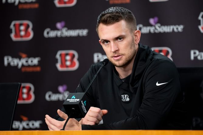 "Obviously I'm pissed": Jake Browning gets brutally honest about being replaced by Joe Flacco after 3 losses in a row