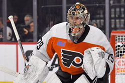 "Edmonton again loses out" "Hoping he’d get a second chance": NHL fans react as Carter Hart is ‘almost certain’ to land with $2.02B franchise