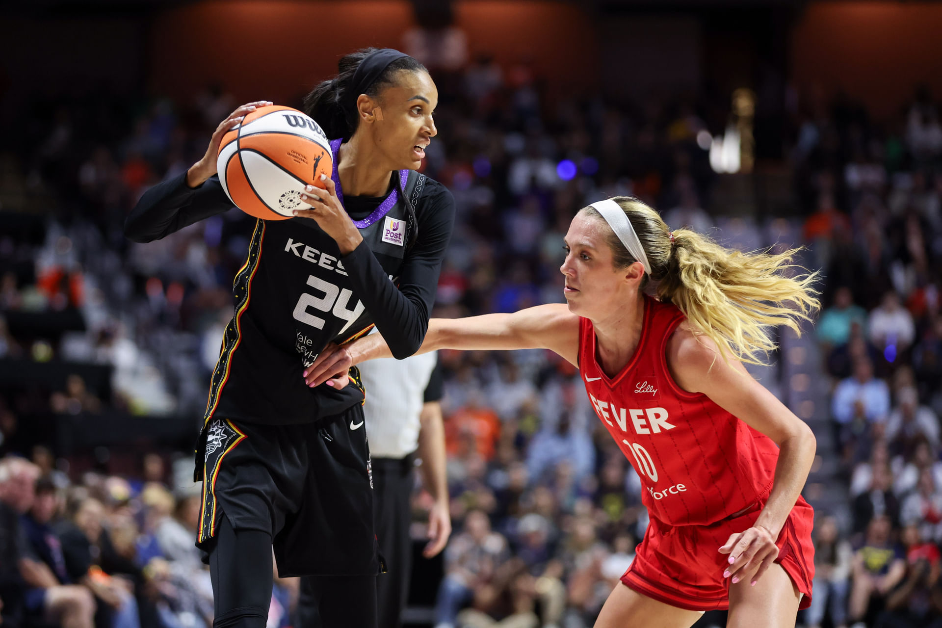 WNBA: Playoffs-Indiana Fever at Connecticut Sun - Source: Imagn