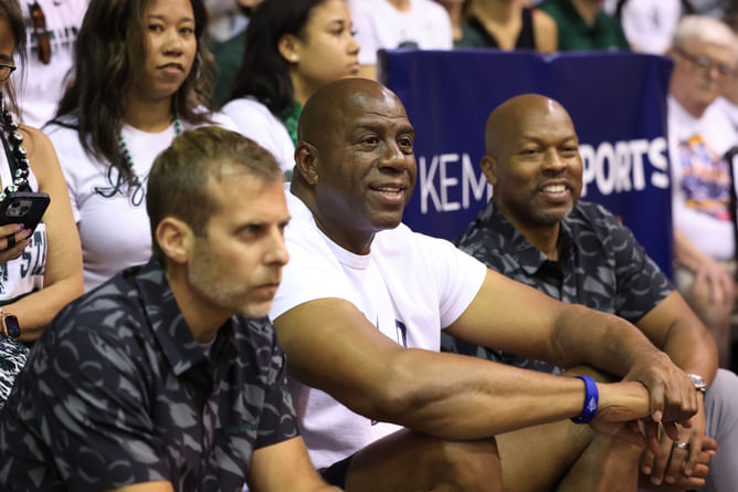 "My Commanders lost" - Magic Johnson points to Jayden Daniels’ injury as turning point in Washington’s defeat to Dallas Cowboys
