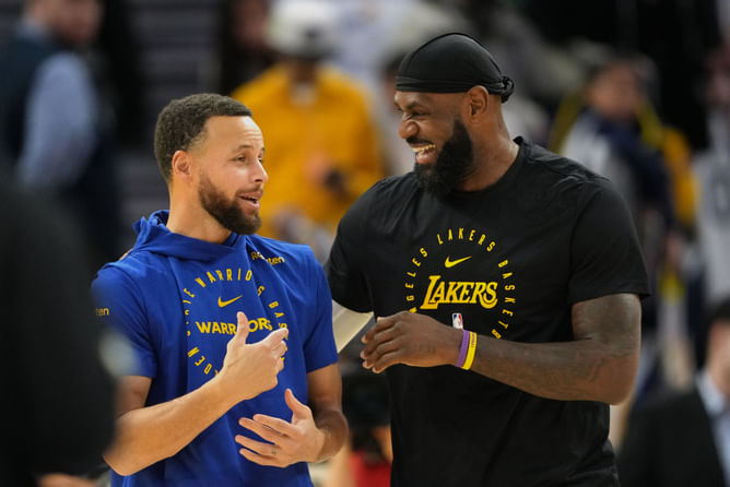 LeBron James gives Steph Curry glowing 2-word compliment as Warriors star schools Bryson DeChambeau in pickup game