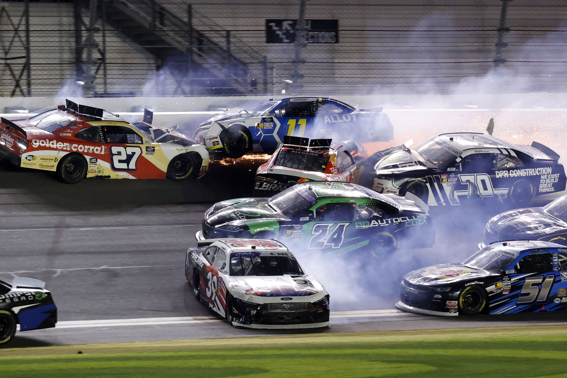 NASCAR Xfinity: United Rentals 300 - Source: Imagn