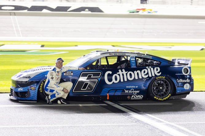 In Picture: Bob Keselowski’s grandson plays with his die-cast on his #6 RFK Racing car before Martinsville elimination race