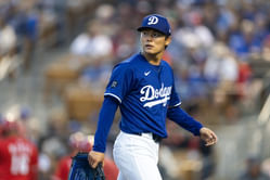 “Bro is in the wrong sport” - Fans can’t get over Yoshinobu Yamamoto’s quirky warm-up moves before Game 2 start vs. Brewers