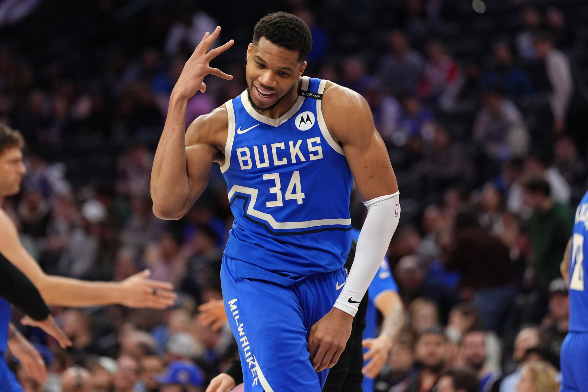 Giannis Antetokounmpo comments on Knicks trade rumors. (Photo: IMAGN)