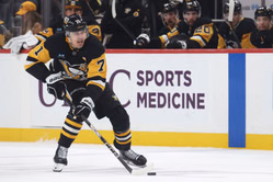 NHL Rumors: Evgeni Malkin seen as ‘strong fit’ for $1.4B franchise amid major injury setbacks, per insider