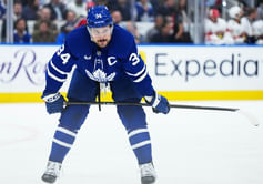 Auston Matthews' mystery injury causes uncertainty in ex-Maple Leafs GM's prediction of star forward's success this season