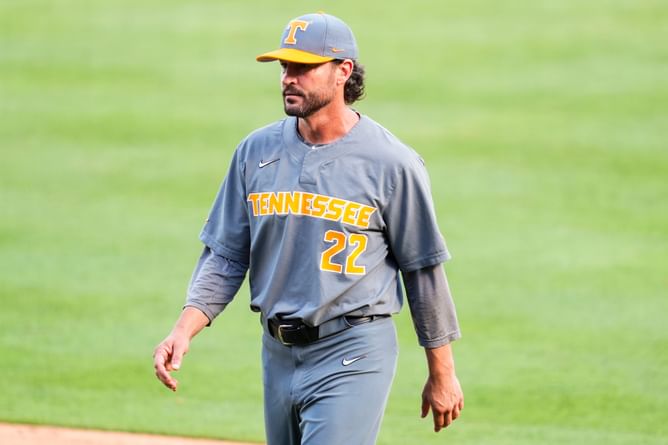 "F*cking brutal"; "Pretty awesome" - Giants fans react differently to Tony Vitello's appointment as skipper