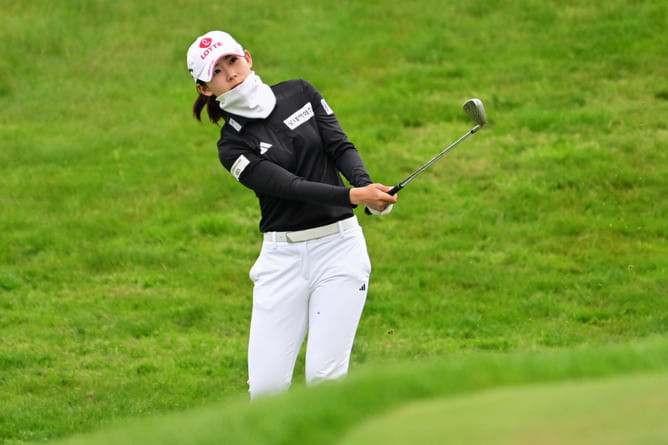 Youmin Hwang shares how important it was for her to win the 2025 Lotte Championship, being a sponsor invite