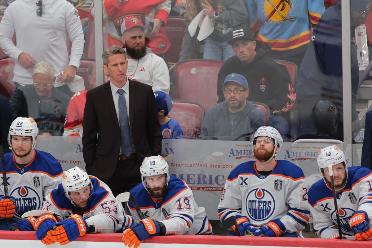 Oilers HC doesn't mince words about Evan Bouchard's performance in 4-2 loss to bottom-placed NY Islanders
