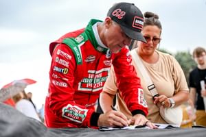 "A good racetrack is not perfect": Kevin Harvick offers timeless insight on what truly makes a NASCAR track great