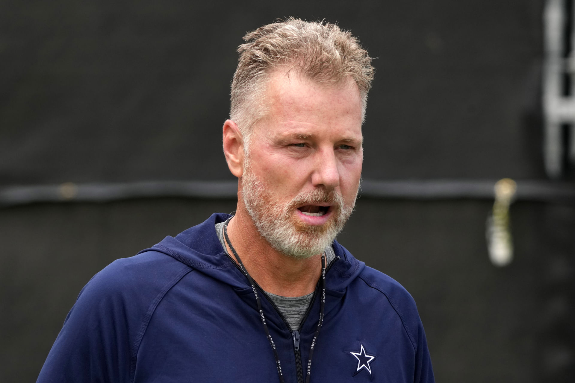 NFL: Obranný koordinátor Dallas Cowboys Matt Eberflus - Zdroj: Imagn