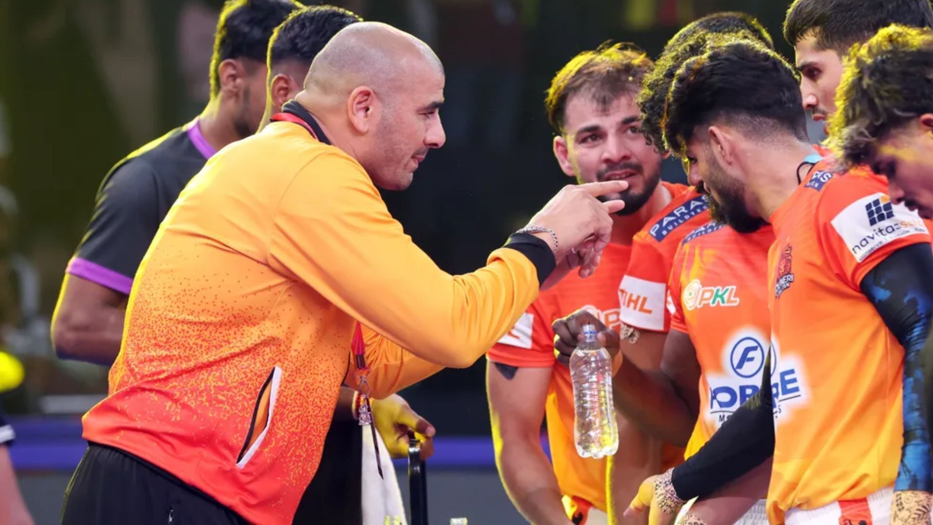 Puneri Paltan head coach Ajay Thakur (Image Credits: PKL)