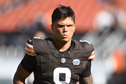"This is not about one person": Browns HC Kevin Stefanski gives blunt reponse after replacing Joe Flacco with Dillon Gabriel as QB1
