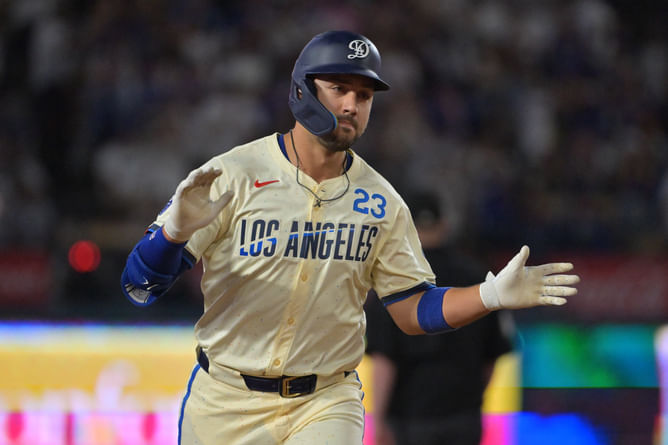 “Motivate your way off this team” - Fans roast Dodgers’ Michael Conforto for comments after postseason roster snub