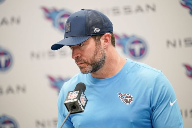 Top 5 head coaches on hot seat after Titans fire Brian Callahan feat. Mike McDaniel