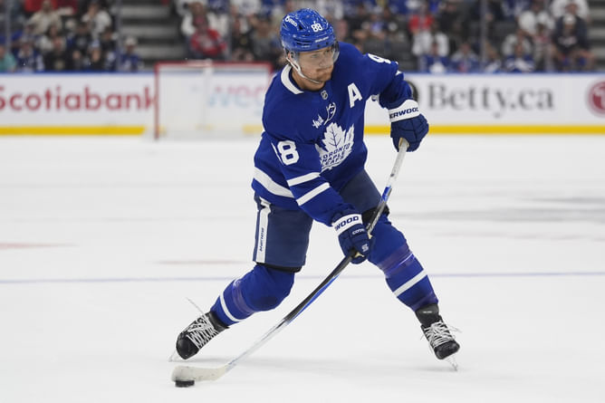 "Next to go", "Unacceptable at 11.5": Leafs fans react as HC Craig Berube calls out William Nylander