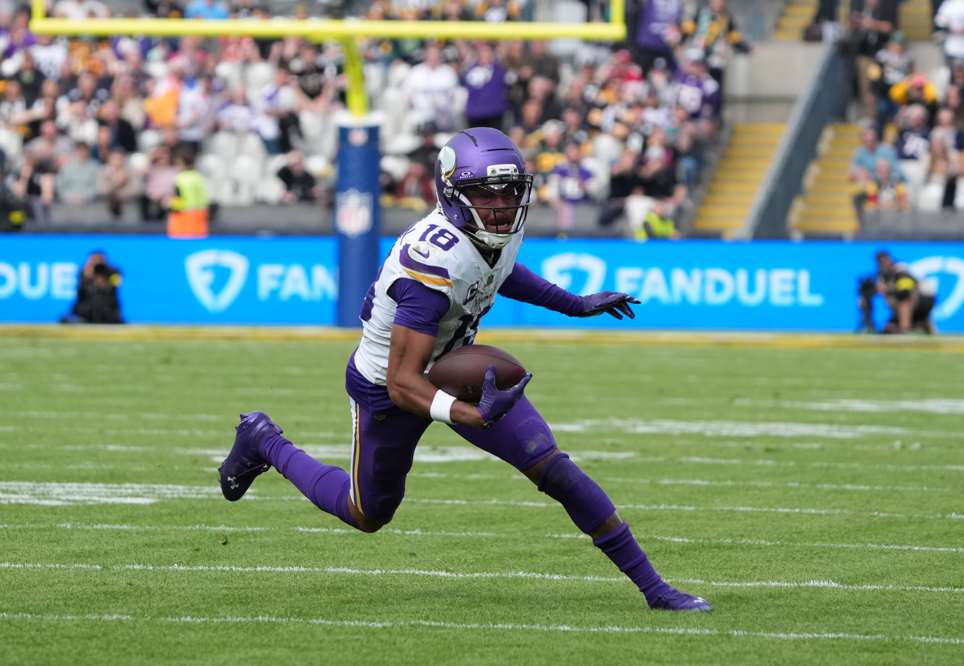 NFL: Dublin Game-Minnesota Vikings wide receiver Justin Jefferson - Source: Imagn