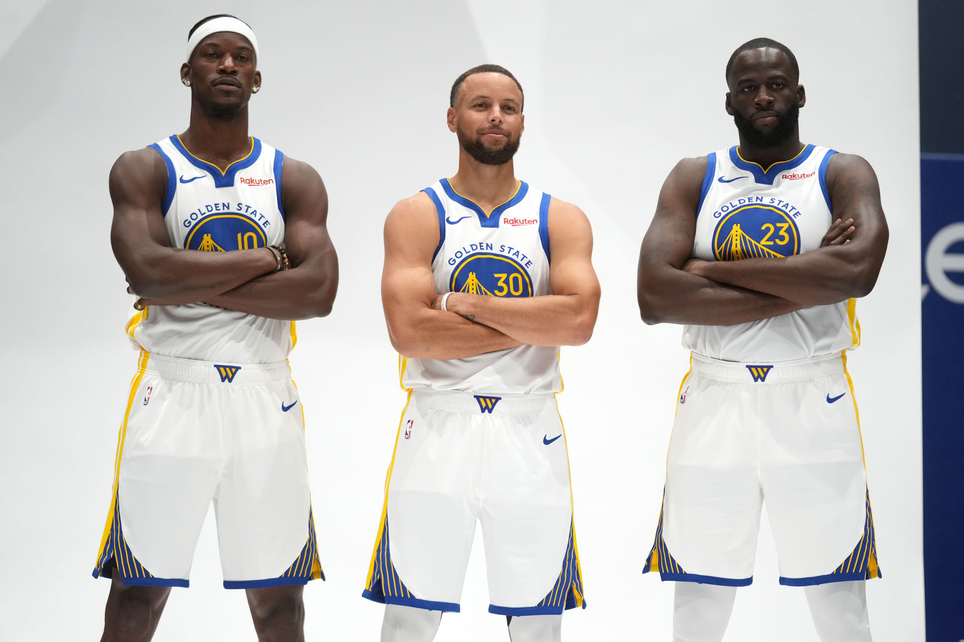 Steve Kerr uses small ball lineup in first Warriors preseason game. (Photo: IMAGN)