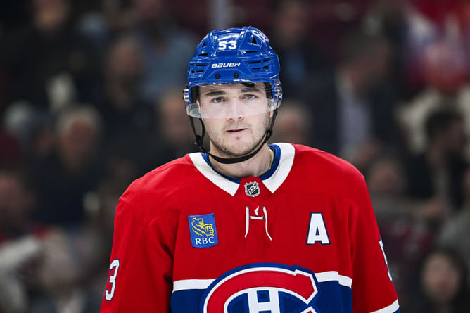 Canadiens' Lane Hutson 'won't pass' Noah Dobson's $76,000,000 contract, predicts NHL insider