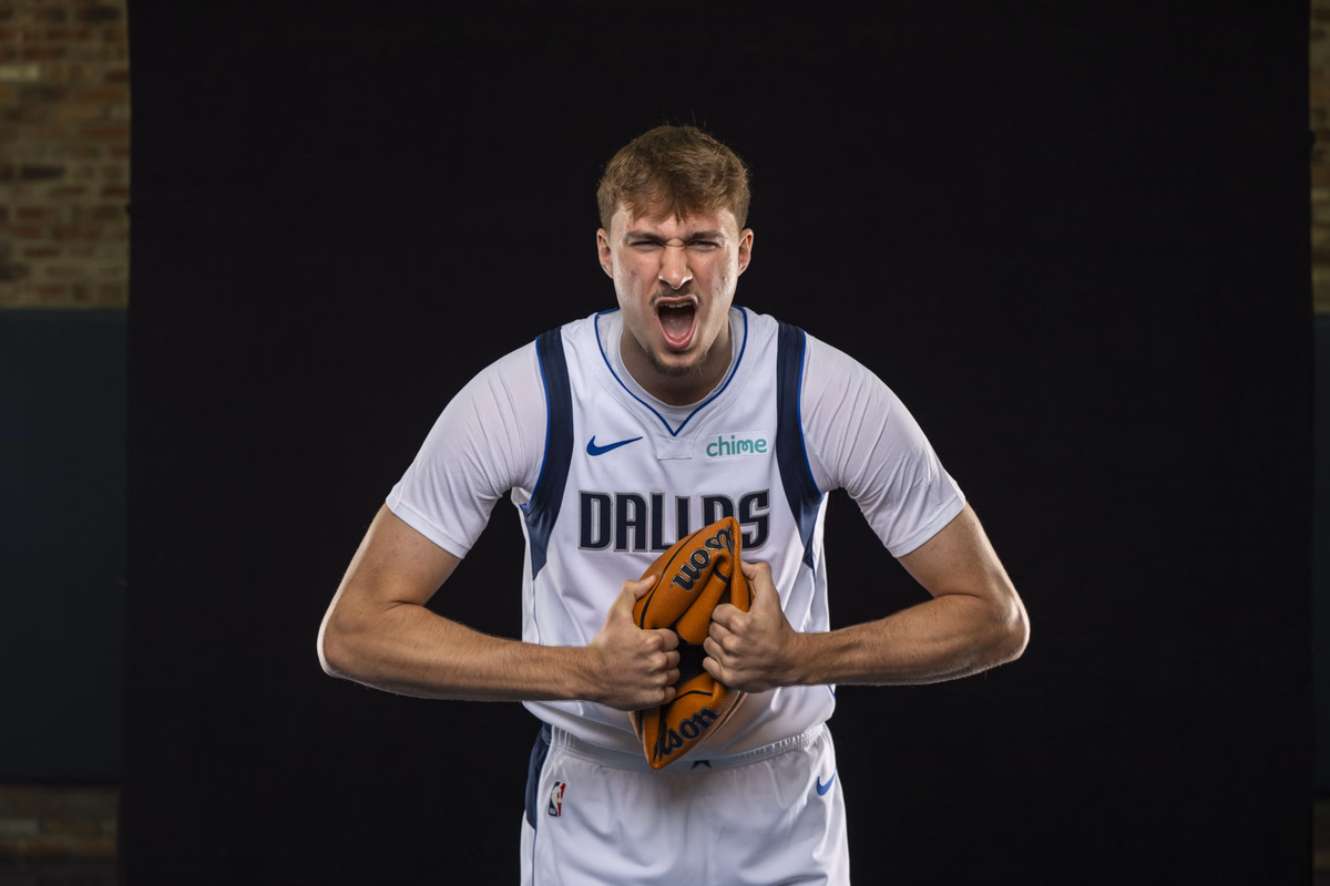 "He did not sit out one drill": Klay Thompson can't stop raving about Cooper Flagg's limitless commitment in first Mavericks pracitce
