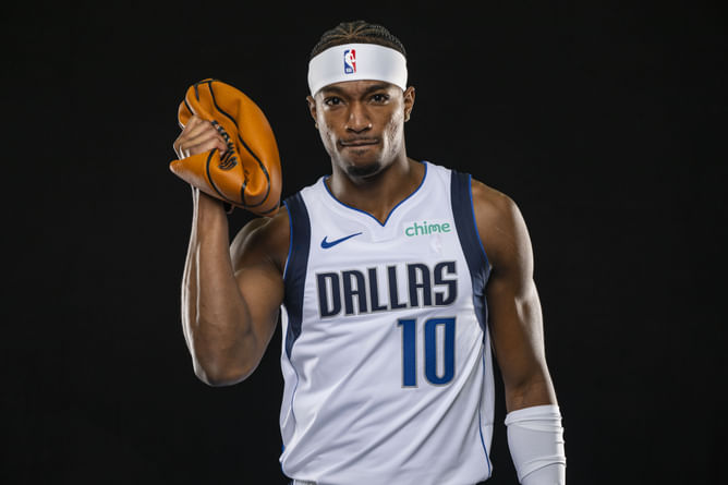 "It Wasn't the Ideal Time": Mavs Guard Brandon Williams Breaks Silence With Heartfelt Apology Over Marijuana Arrest