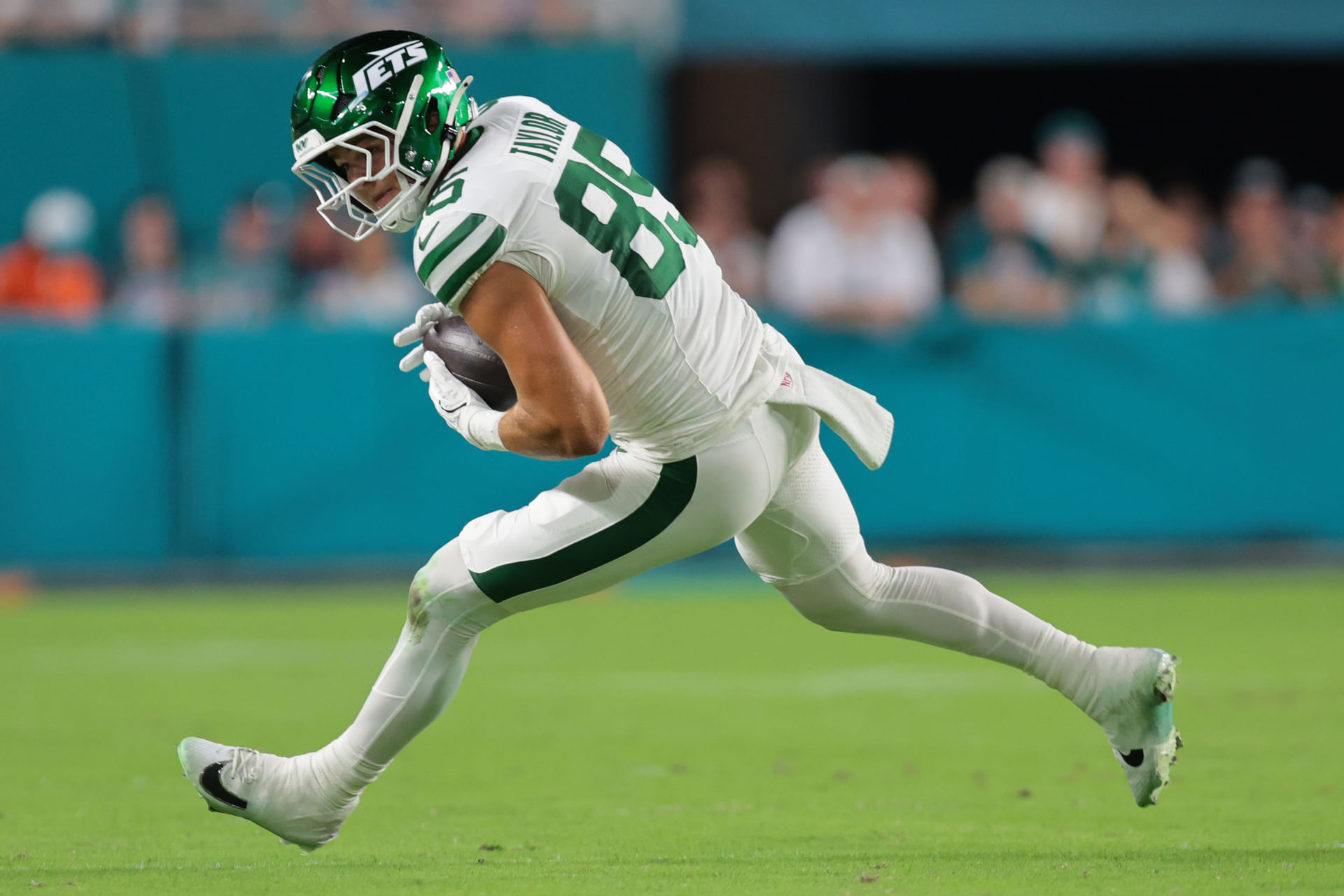 NFL: New York Jets at Miami Dolphins - Source: Imagn