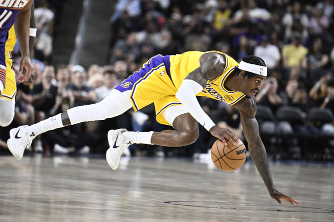 What happened to Jarred Vanderbilt? Lakers' injury woes continue as star forward suffers fresh setback