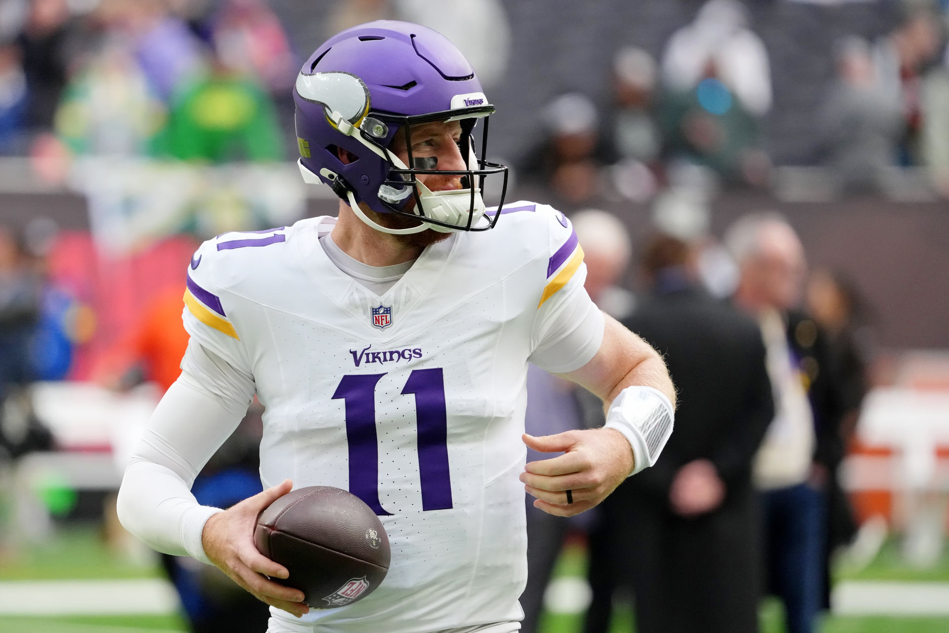 Carson Wentz at NFL: London Games-Minnesota Vikings at Cleveland Browns - Source: Imagn