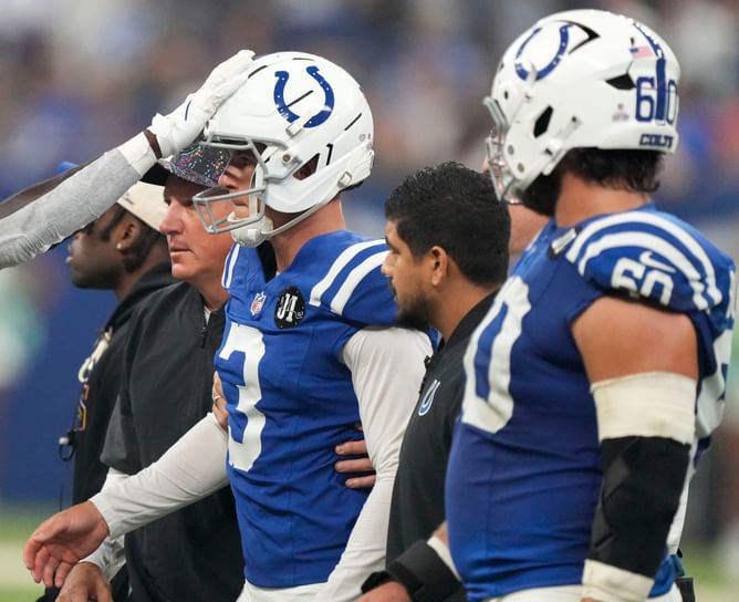 “They gonna get Justin Tucker”: NFL fans react as Colts kicker Spencer Shrader suffers season-ending knee injury vs. Raiders