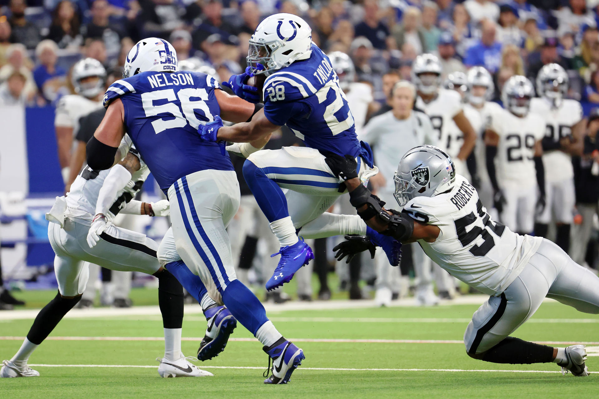 NFL: Las Vegas Raiders at Indianapolis Colts - Source: Imagn