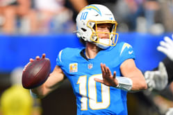 "Somebody save him," "My guy is dead": NFL fans react to Justin Herbert looking completely different from Week 1 amid O-Line struggles