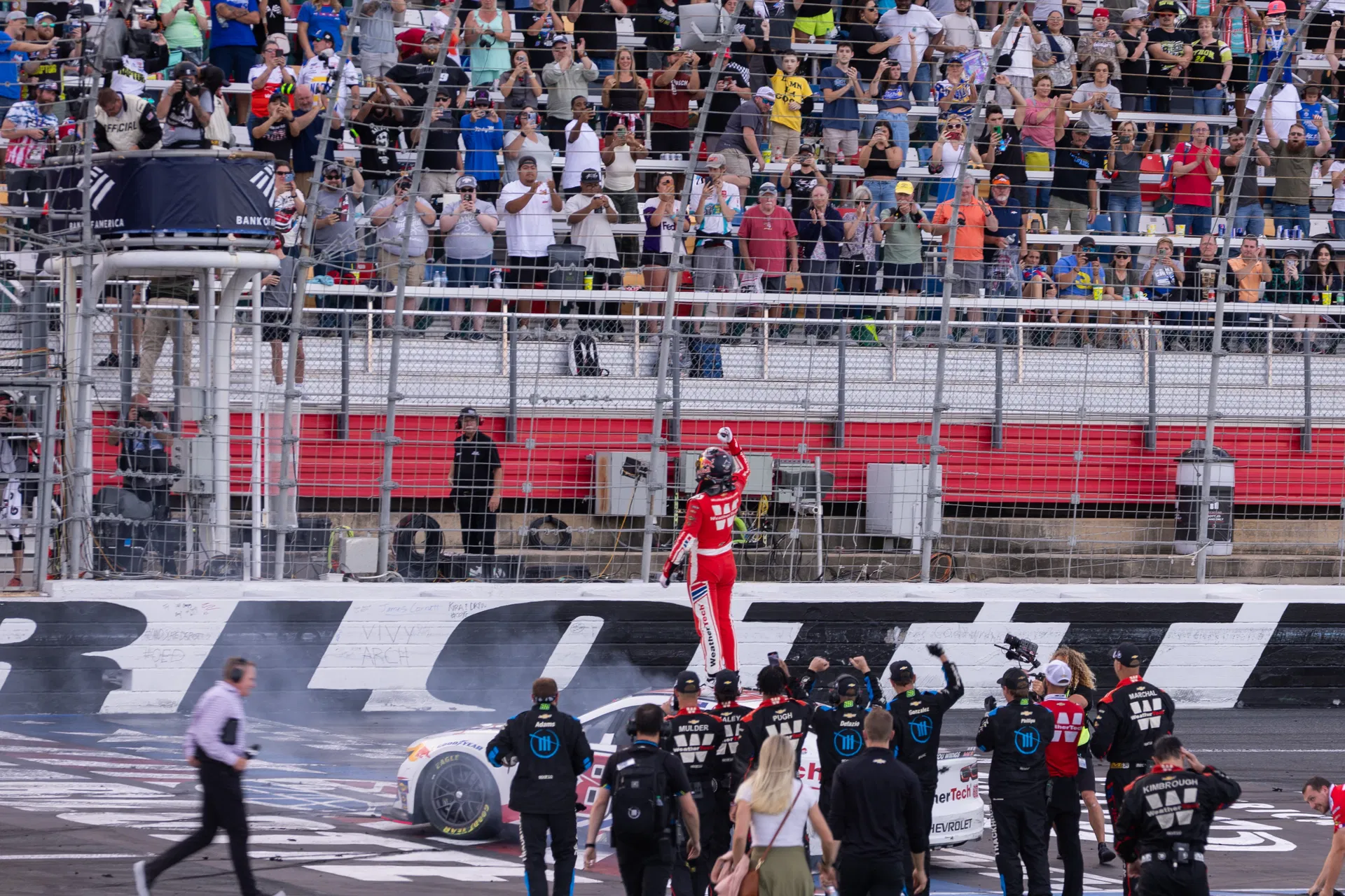 NASCAR: Bank of America ROVAL 400 - Source: Imagn