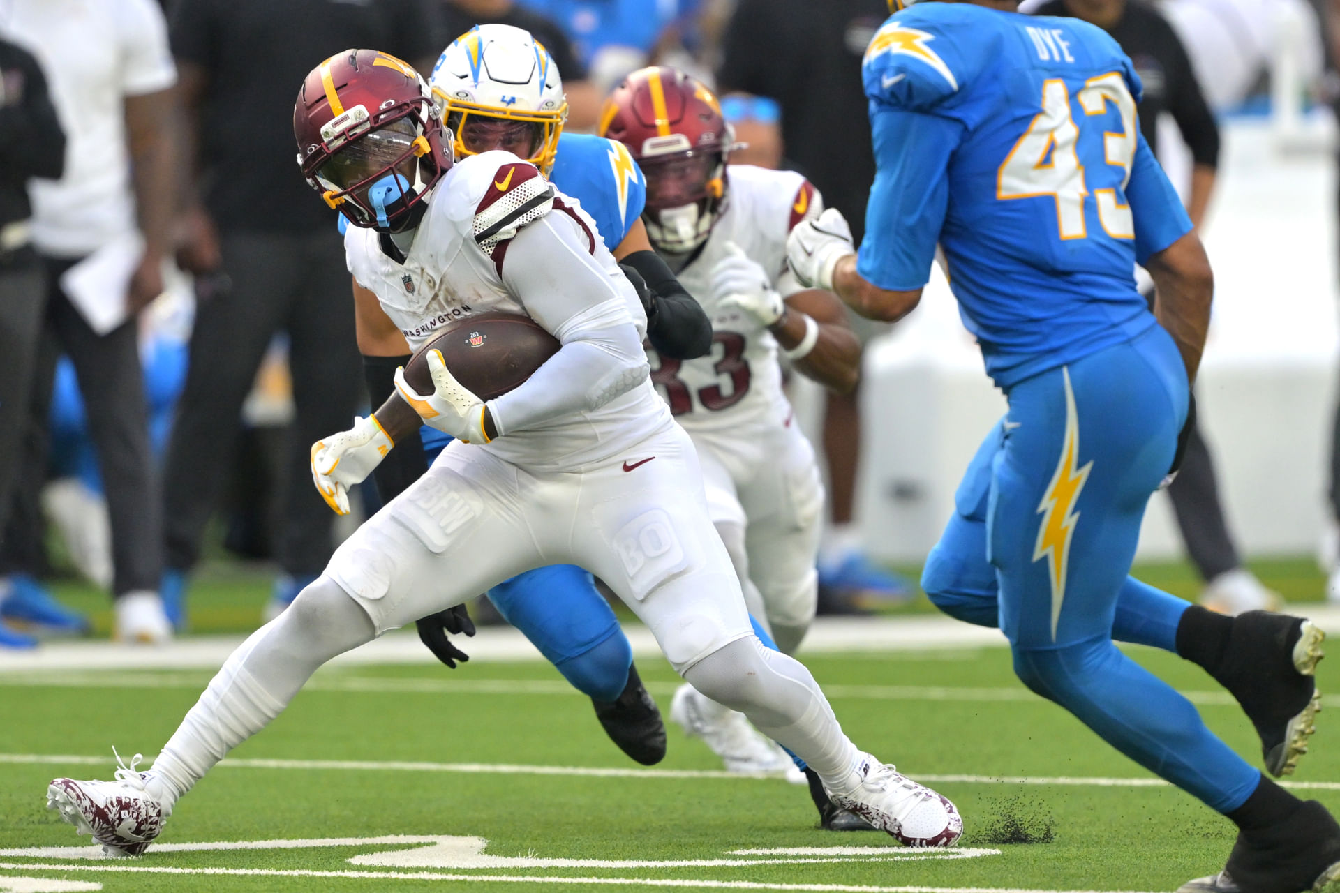 NFL: Washington Commanders at Los Angeles Chargers - Source: Imagn